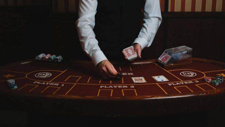 How do blackjack tournaments work?