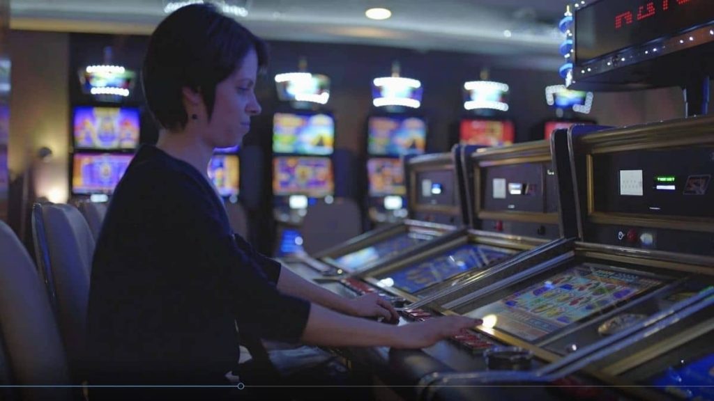 Where to play video poker near me?
