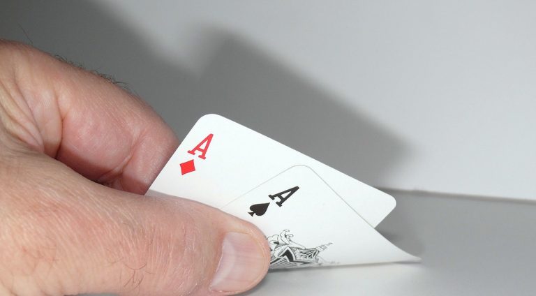 How to play Baccarat and win?