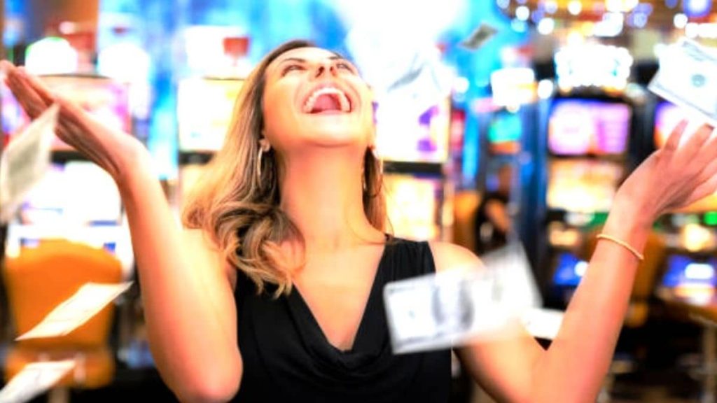 How to win a jackpot in an online casino in Singapore?